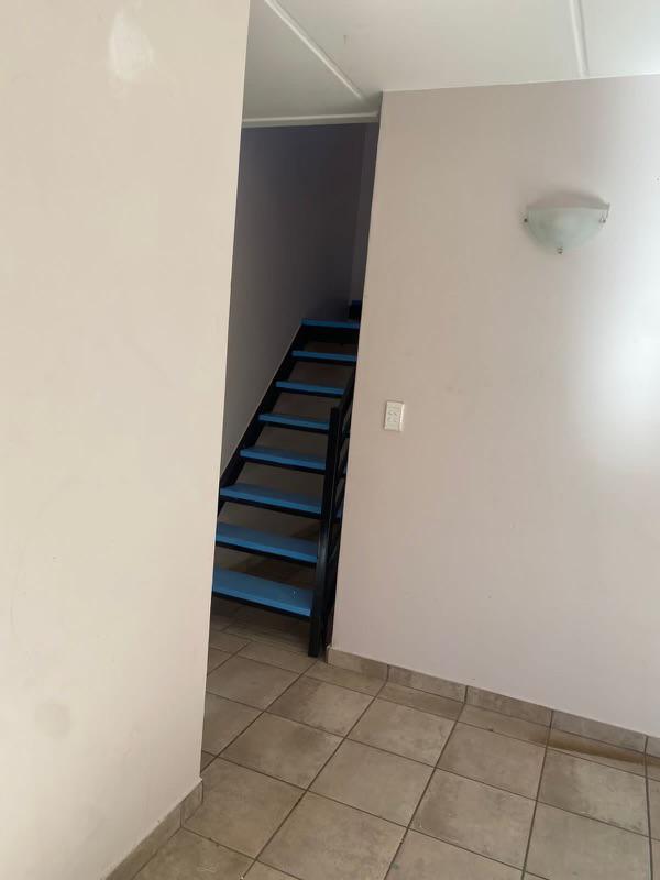 2 Bedroom Property for Sale in Die Bult Western Cape